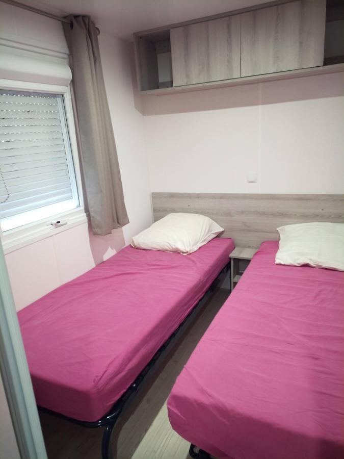 Mobil-Home Tout Confort A 300M De L'Ocean Saint-Brevin-les-Pins Exterior foto