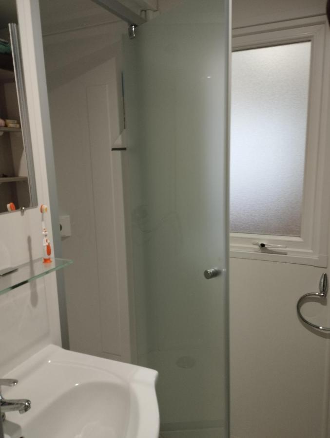 Mobil-Home Tout Confort A 300M De L'Ocean Saint-Brevin-les-Pins Exterior foto